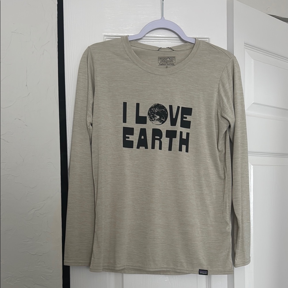 Patagonia Beige 'I Love Earth' Long Sleeve Shirt